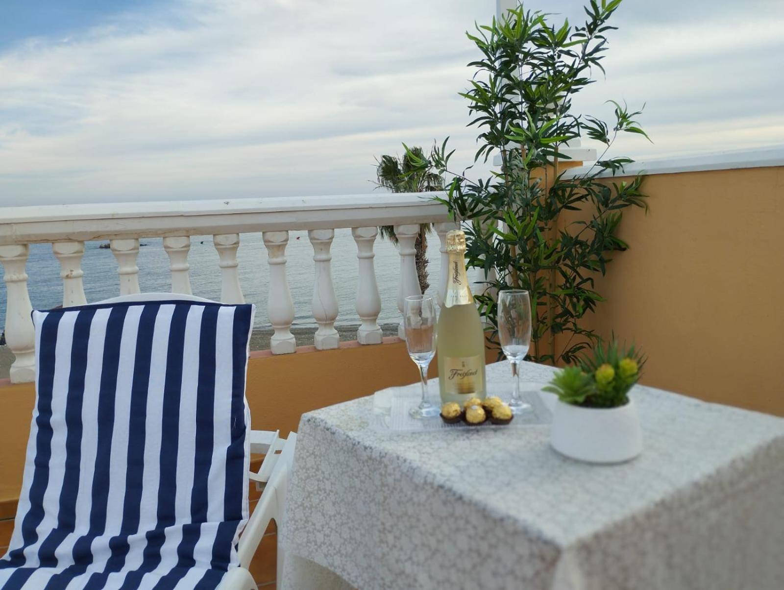Apartamentos Playacala La Cala Del Moral Zewnętrze zdjęcie