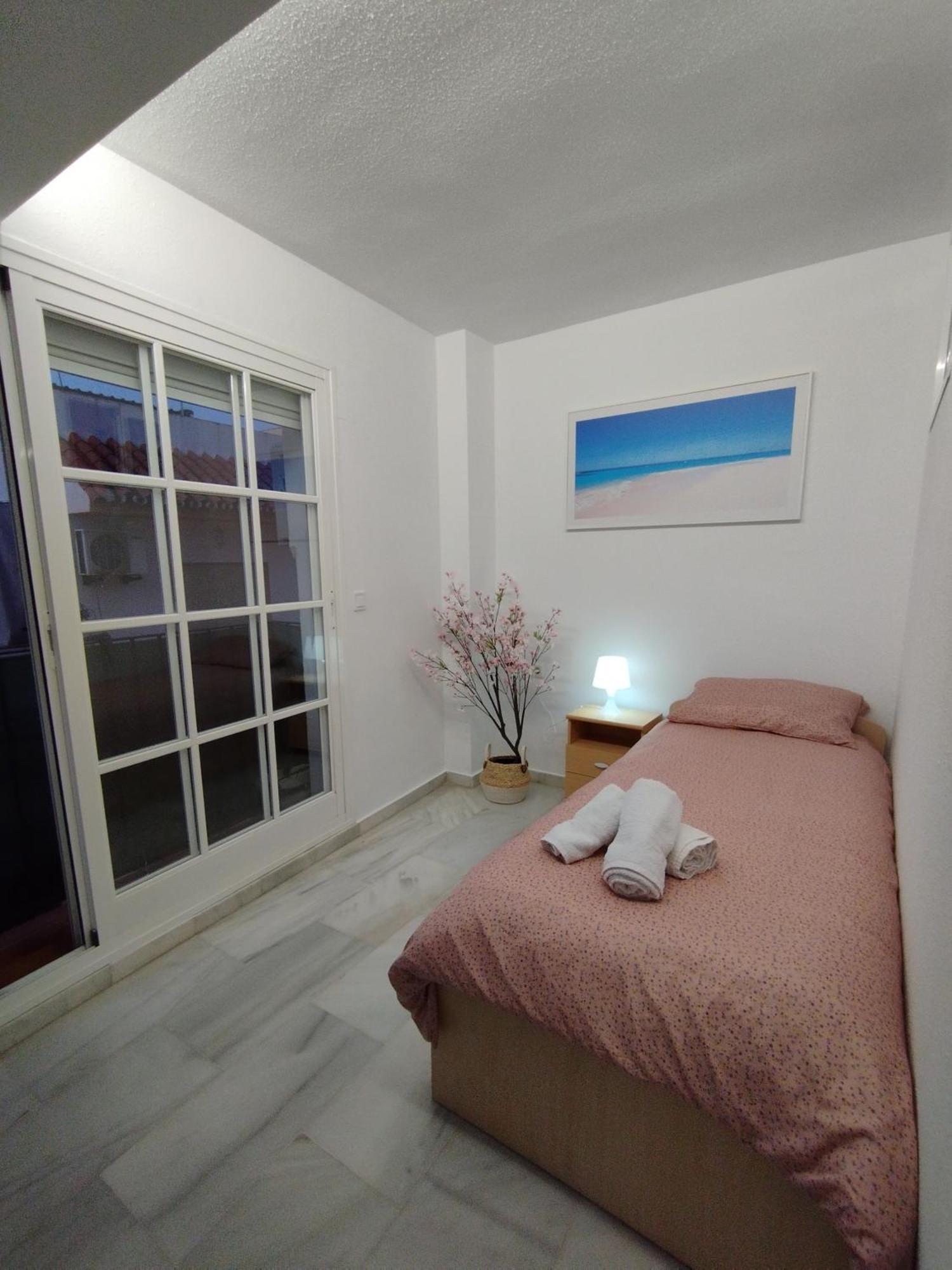 Apartamentos Playacala La Cala Del Moral Zewnętrze zdjęcie